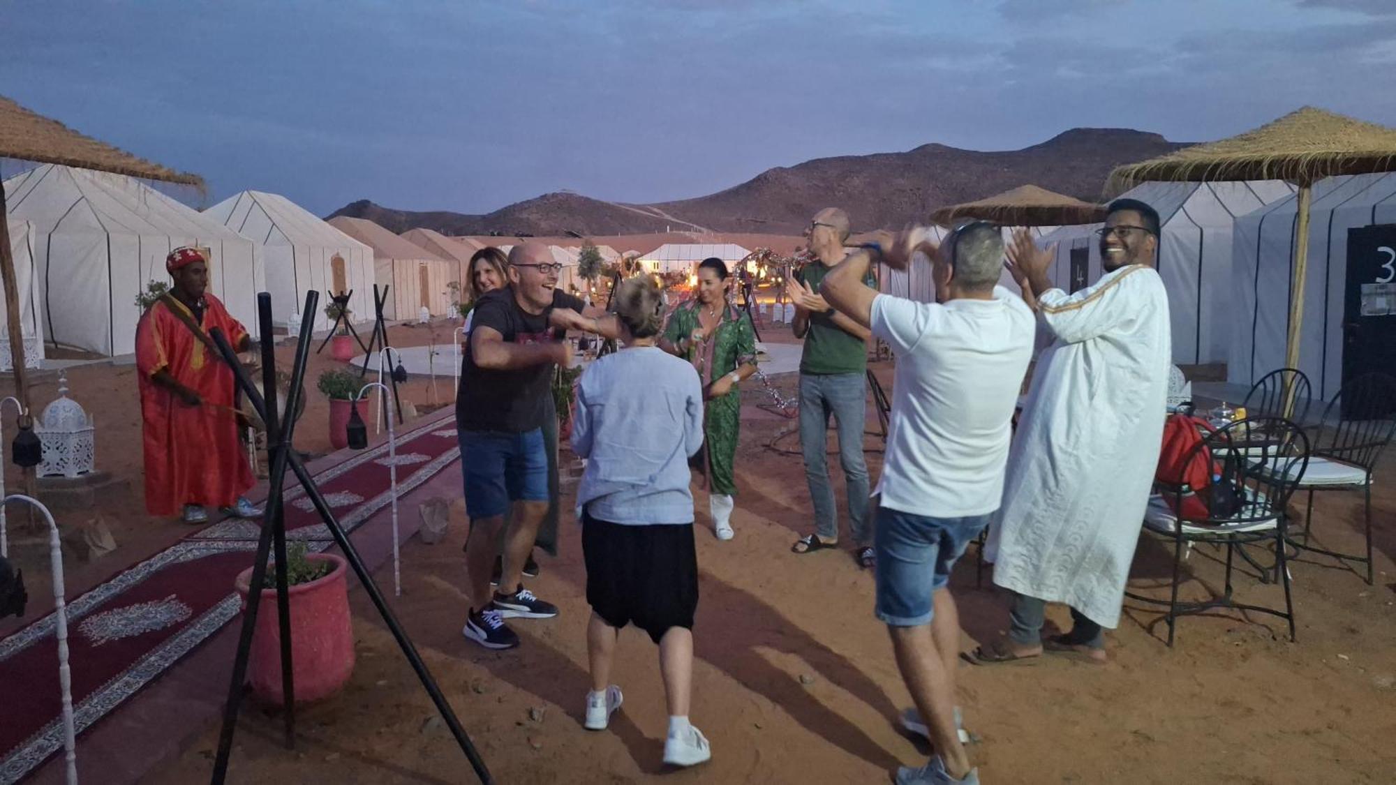 Hotel Abdo Luxury Camp With Heating Merzouga Exterior foto