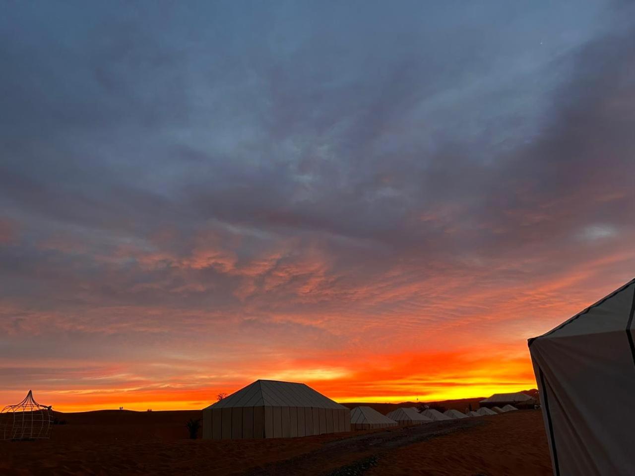 Hotel Abdo Luxury Camp With Heating Merzouga Exterior foto