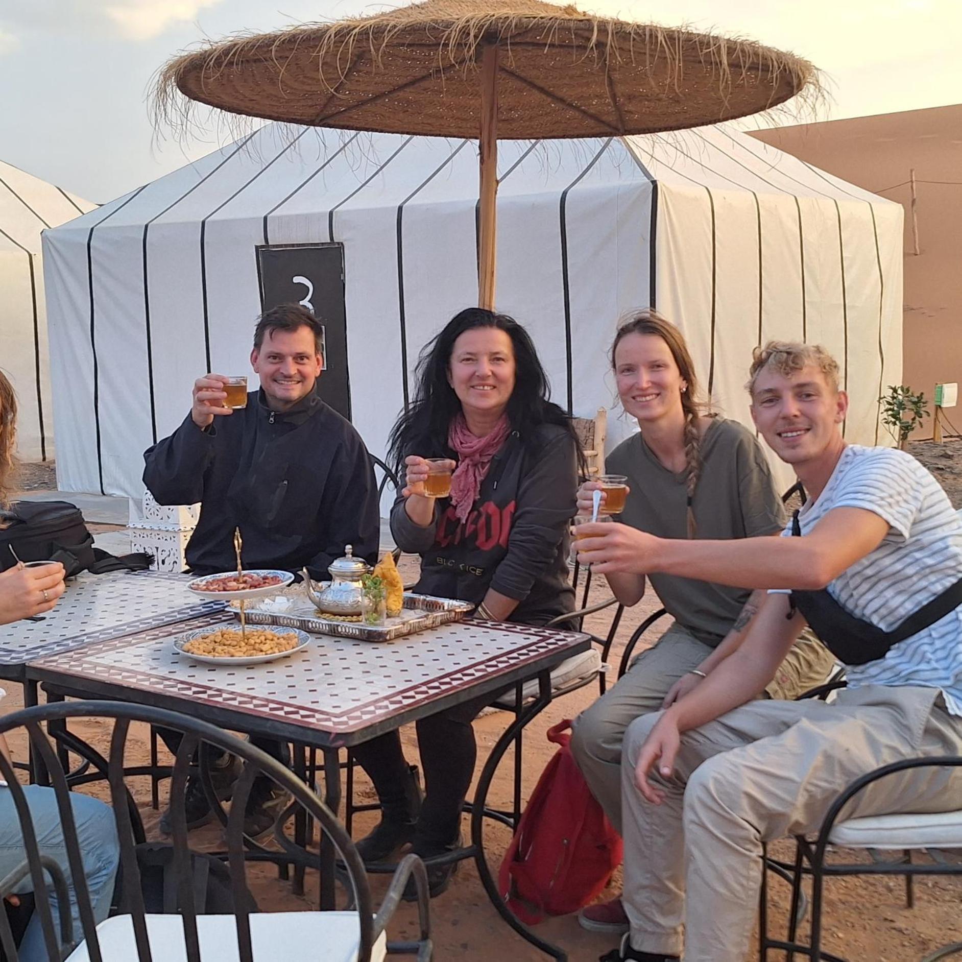 Hotel Abdo Luxury Camp With Heating Merzouga Exterior foto